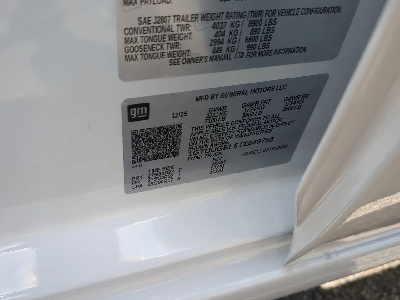 New 2026 Glacier White Tricoat GMC Denali image 35
