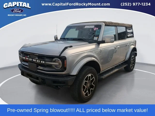 Used 2021 Silver Ford Outer Banks image 1