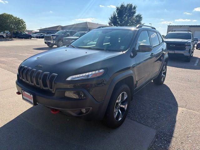 Used 2015 Black Jeep Trailhawk image 1
