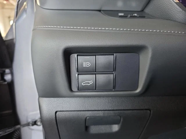 Used 2020 Magnetic Gray Metallic Toyota XLE image 28