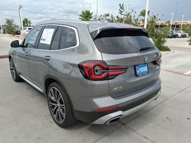 Used 2023 Gray BMW sDrive30i image 4