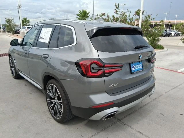 Used 2023 Gray BMW sDrive30i image 4