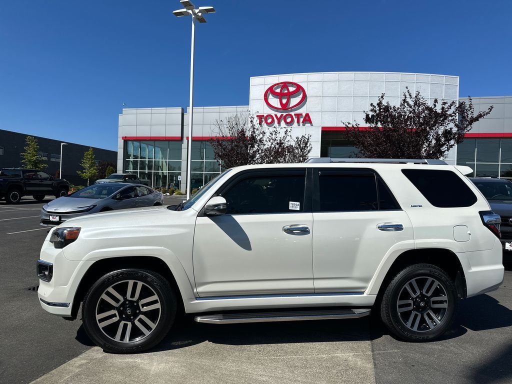Certified Used 2022 Blizzard Pearl Toyota Limited image 2