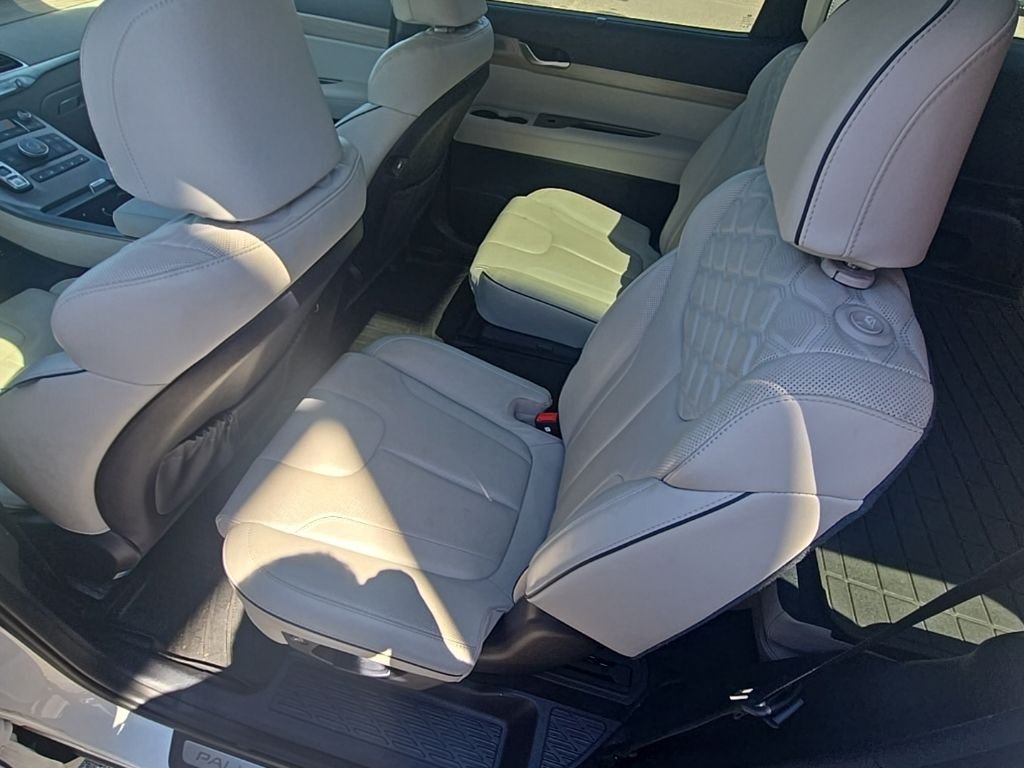 Used 2021 White Hyundai Limited image 12