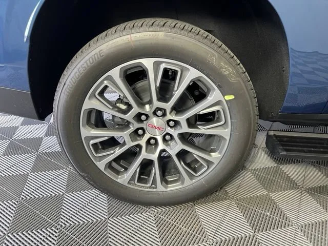 2026 GMC Yukon XL Denali - Photo 49
