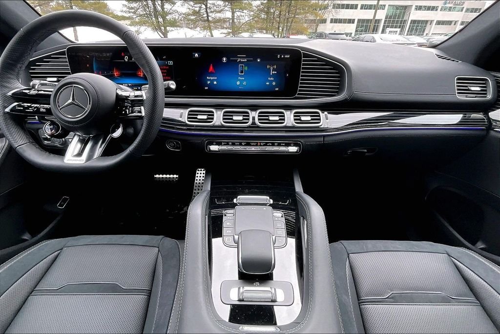 New 2026 MANUFAKTUR Alpine Grey Mercedes-Benz AMG® GLE 53 4MATIC+ Coupe image 5
