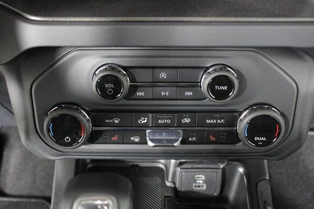 2025 Ford Bronco 4-Door Big Bend - Photo 27