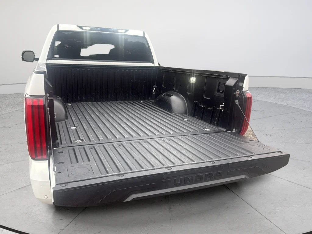 Used 2023 White Toyota SR5 image 19