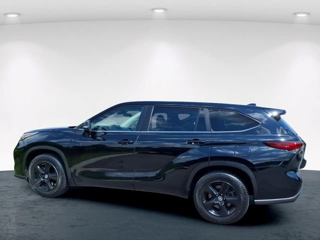 Used 2023 Black Toyota LE image 7
