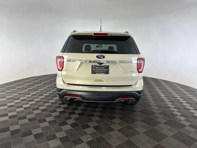 Used 2018 Silver Ford XLT image 6