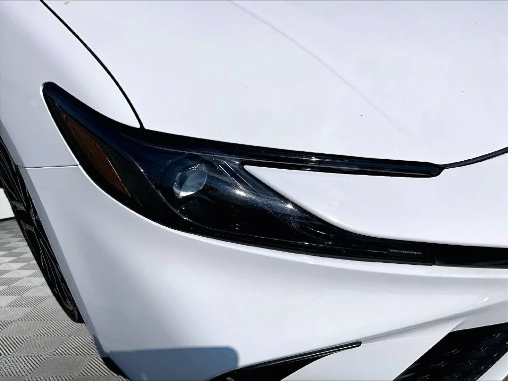 Used 2025 White Toyota SE image 33