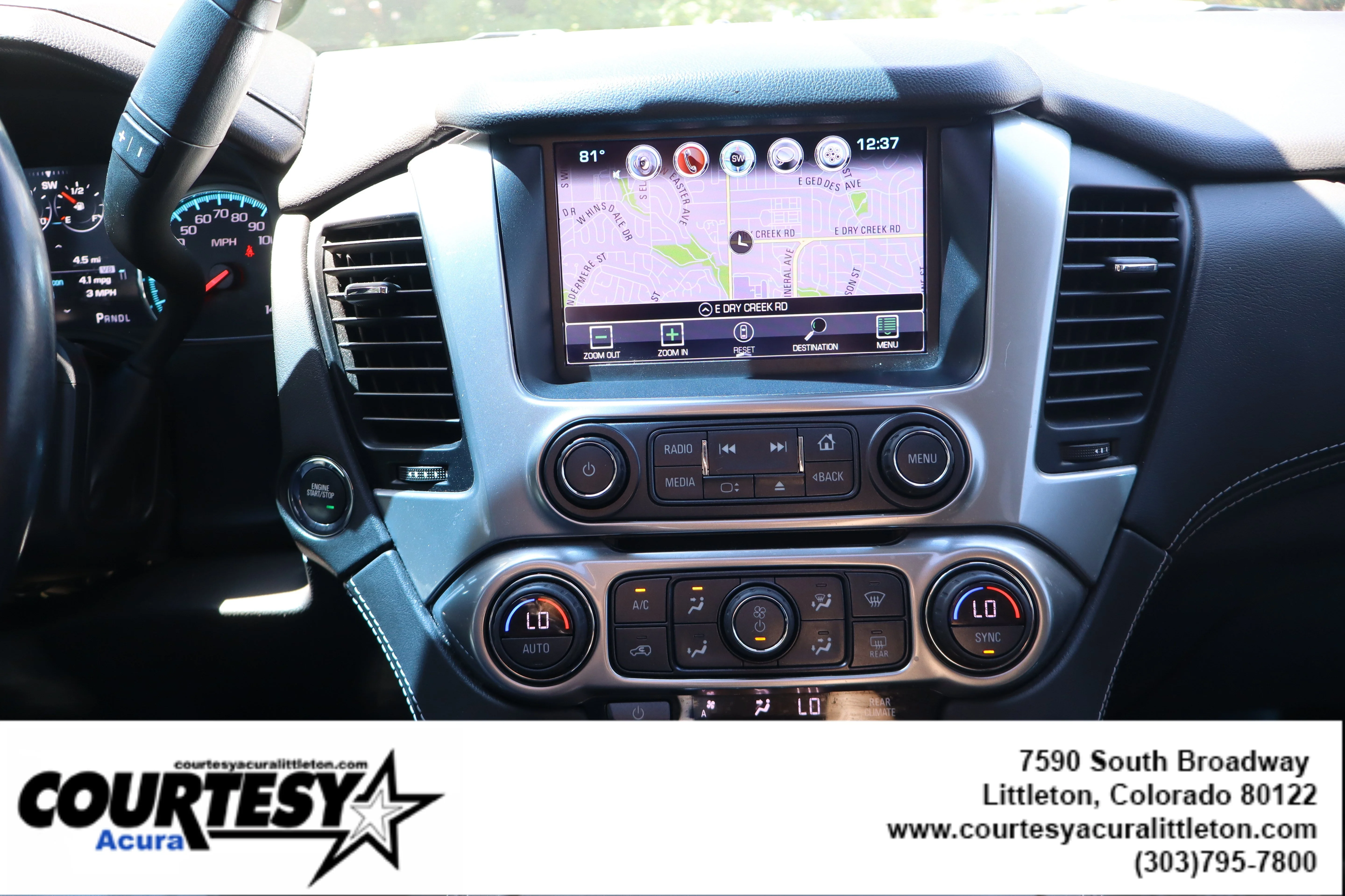 Used 2019 Silver Ice Metallic Chevrolet Premier image 16