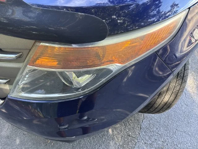 Used 2011 Blue Ford Base image 31