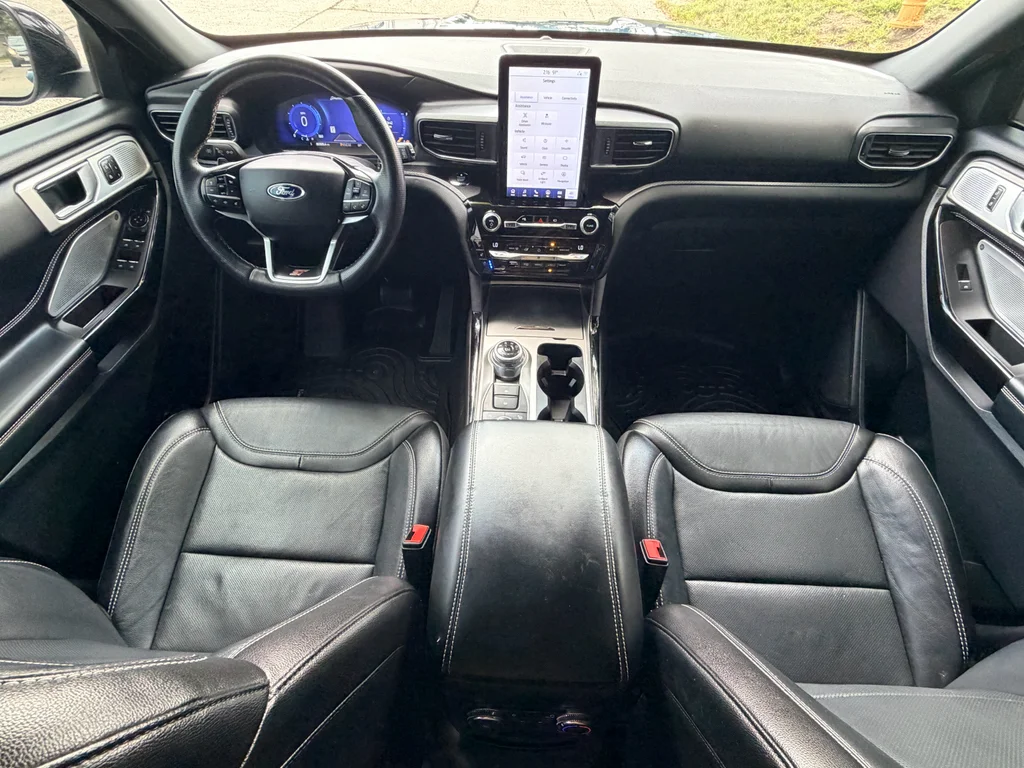 Used 2021 Atlas Blue Metallic Ford ST image 18