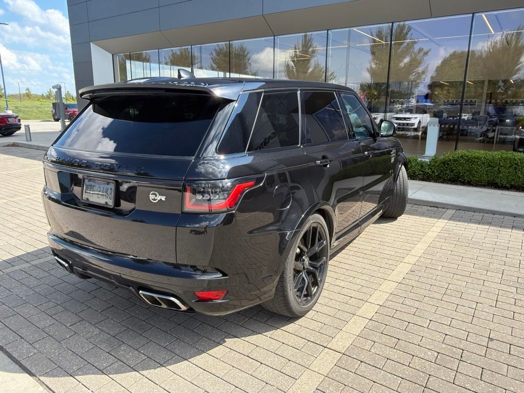Used 2022 Black Land Rover SVR image 5