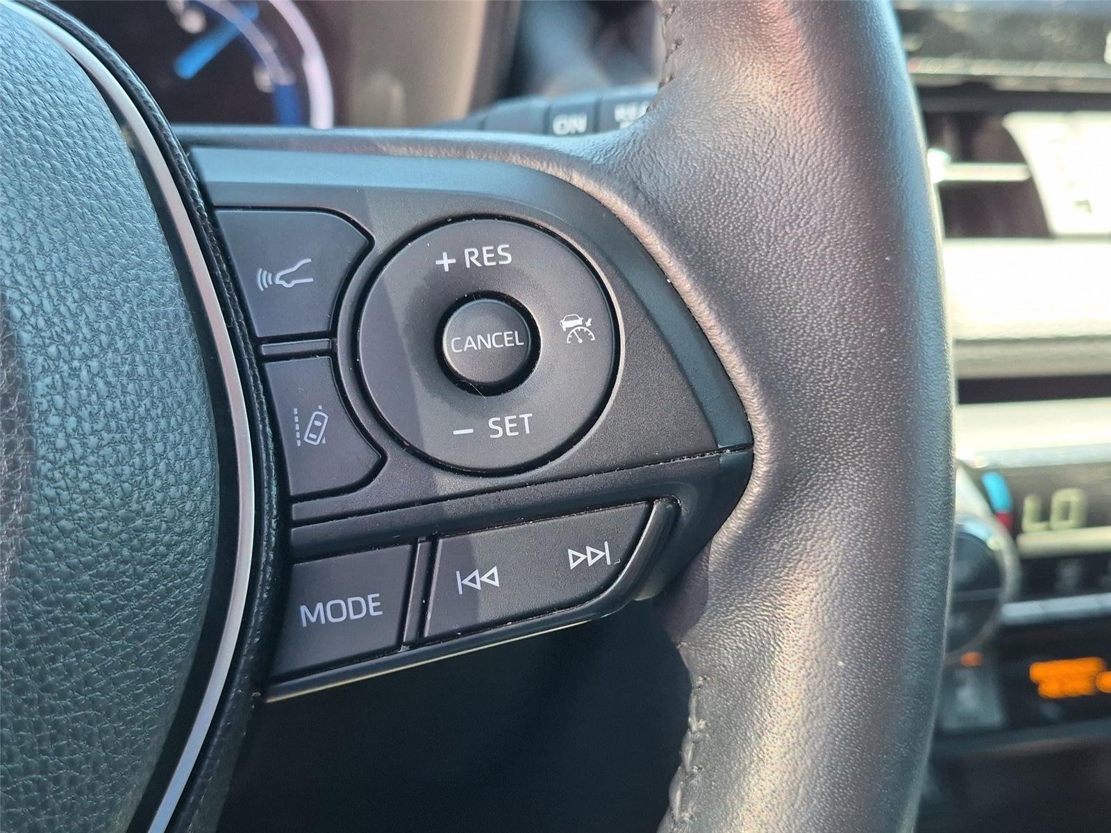 Used 2020 Midnight Black Metallic Toyota Hybrid Limited image 3