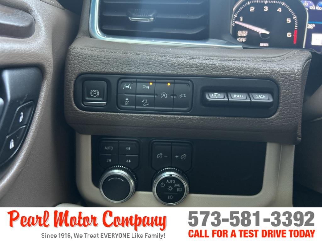2021 GMC Yukon Denali - Photo 17