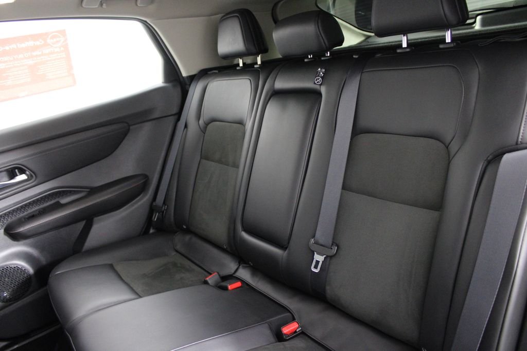 Used 2023 Green Nissan EMPOWER+ image 20