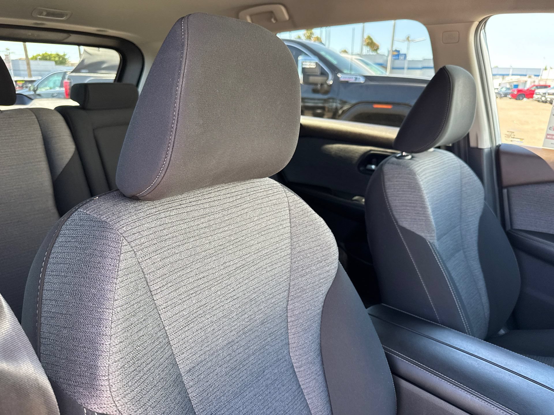 2023 Nissan Rogue SV - Photo 13