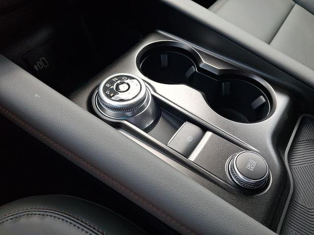 New 2026 Star White Metallic Tri-Coat Ford Active image 31