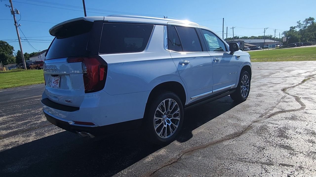 2026 GMC Yukon Denali - Photo 8