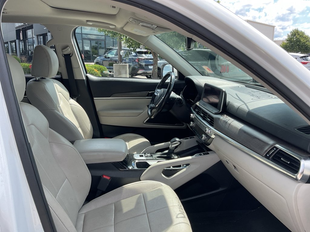 Used 2020 Snow White Pearl Kia EX image 12