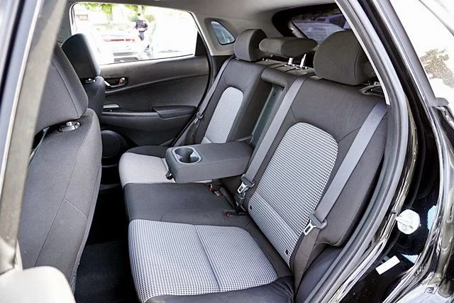 Used 2021 Black Hyundai SEL Plus image 16