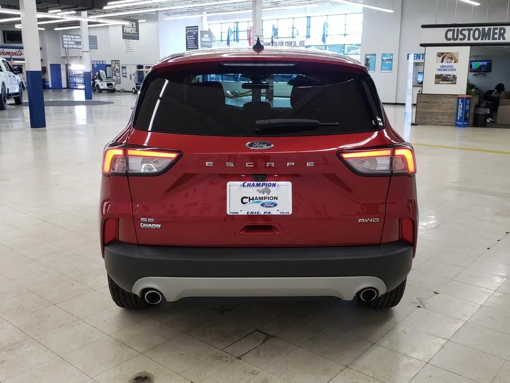 Certified Used 2021 Red Metallic Ford SE image 7