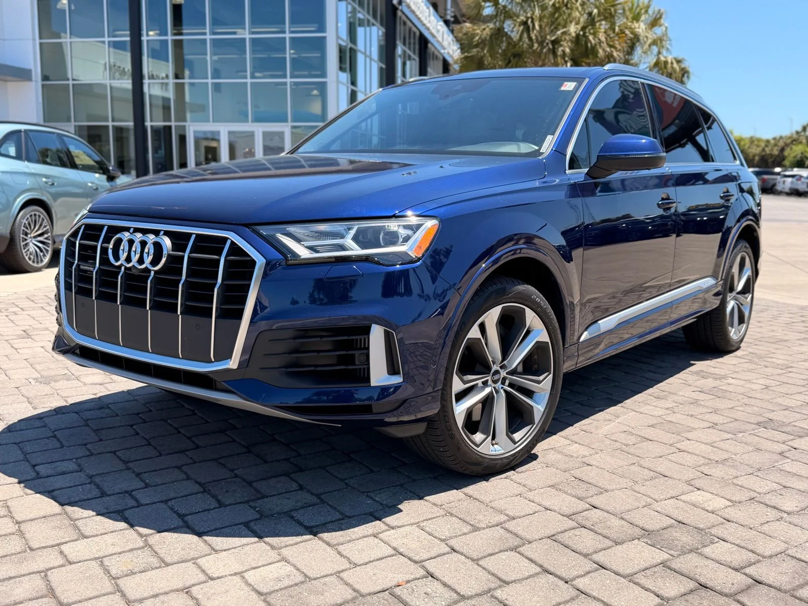 2020 Audi Q7 55 Premium Plus quattro Tiptronic's photo