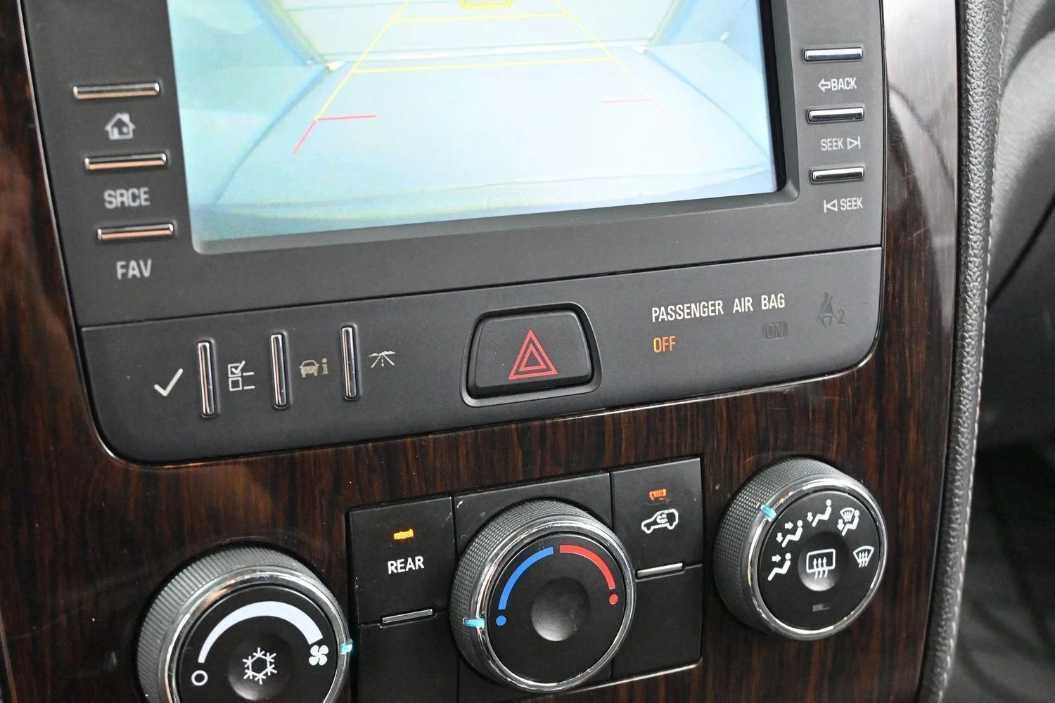 Used 2016 Tungsten Metallic Chevrolet LT image 24