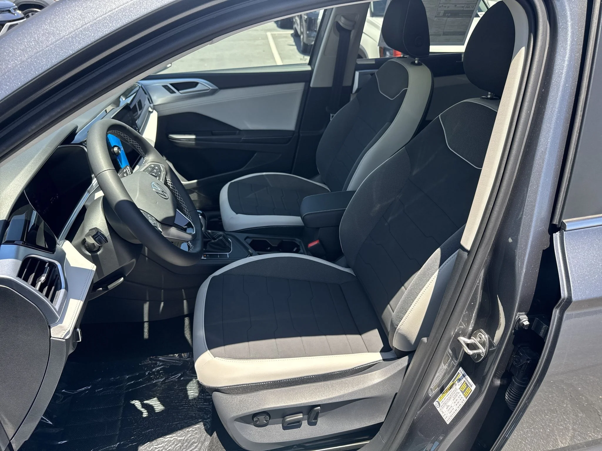 New 2026 Platinum Gray Metallic Volkswagen SE image 14