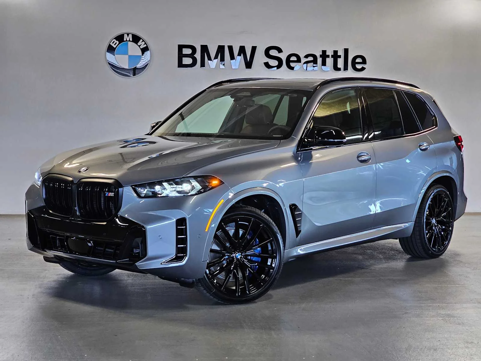 2026 BMW X5 M60i