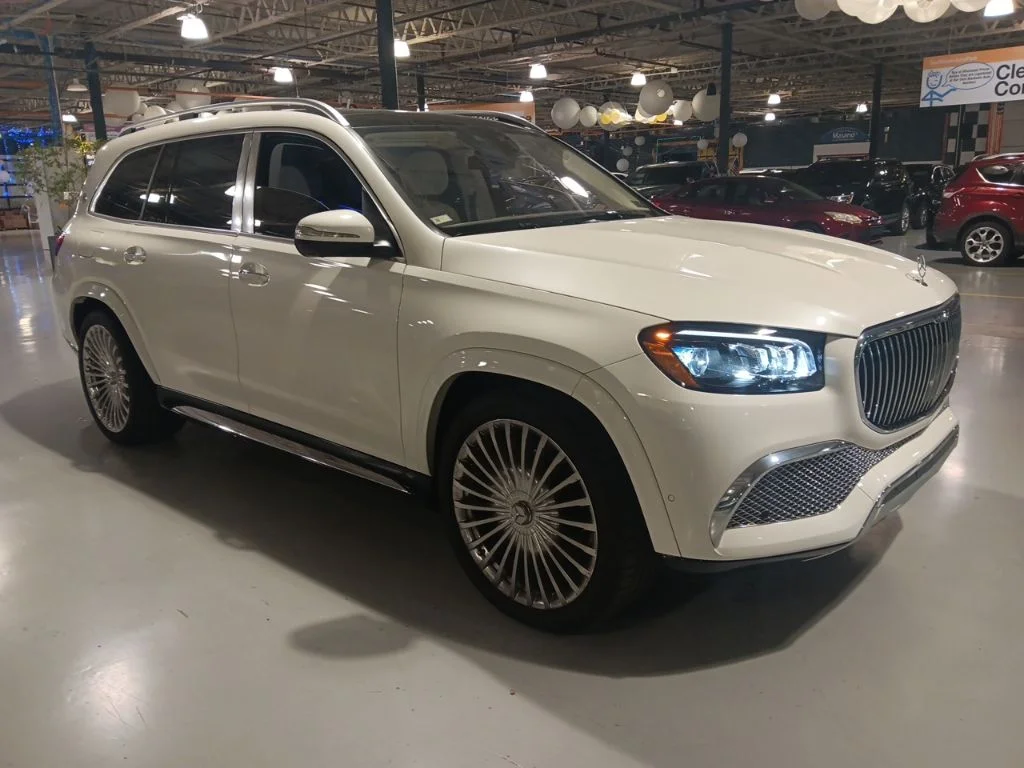 Used 2022 White Mercedes-Benz Maybach GLS 600 image 4