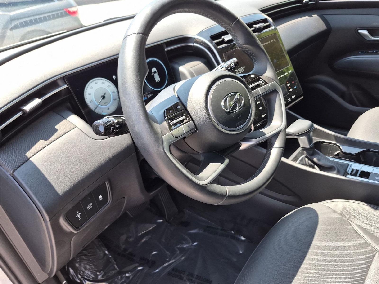 Used 2024 White Pearl Hyundai SEL image 18