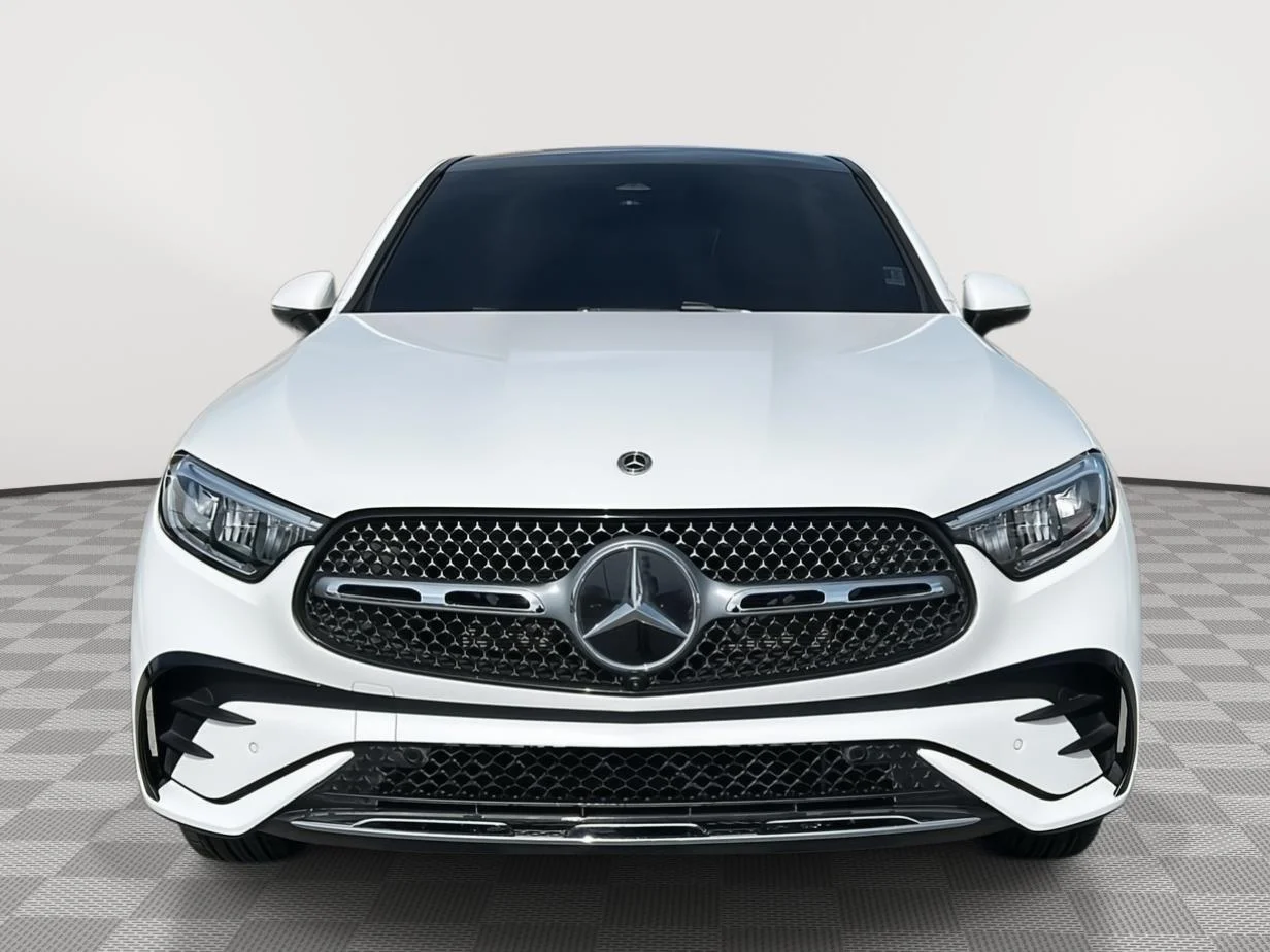 Certified Used 2026 Polar White Mercedes-Benz GLC 300 image 8