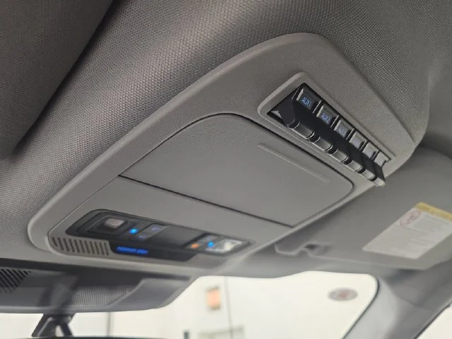 New 2026 Oxford White Ford F-250® XLT image 26