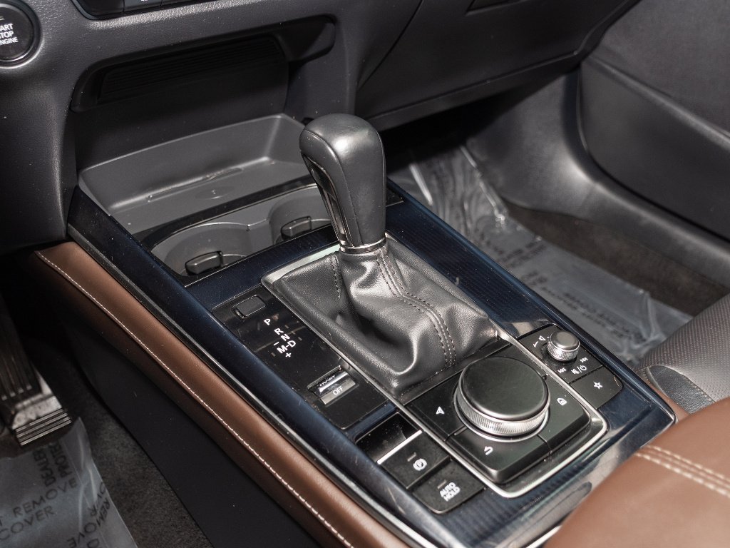 2024 Mazda CX-30 Premium - Photo 13