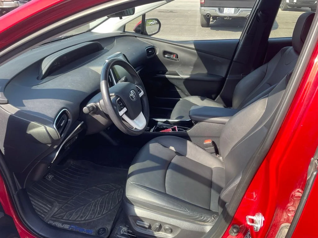Used 2019 Red Toyota Premium image 5