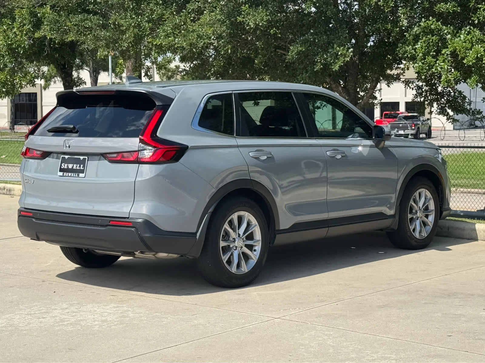 Used 2023 Urban Gray Pearl Honda EX-L image 5