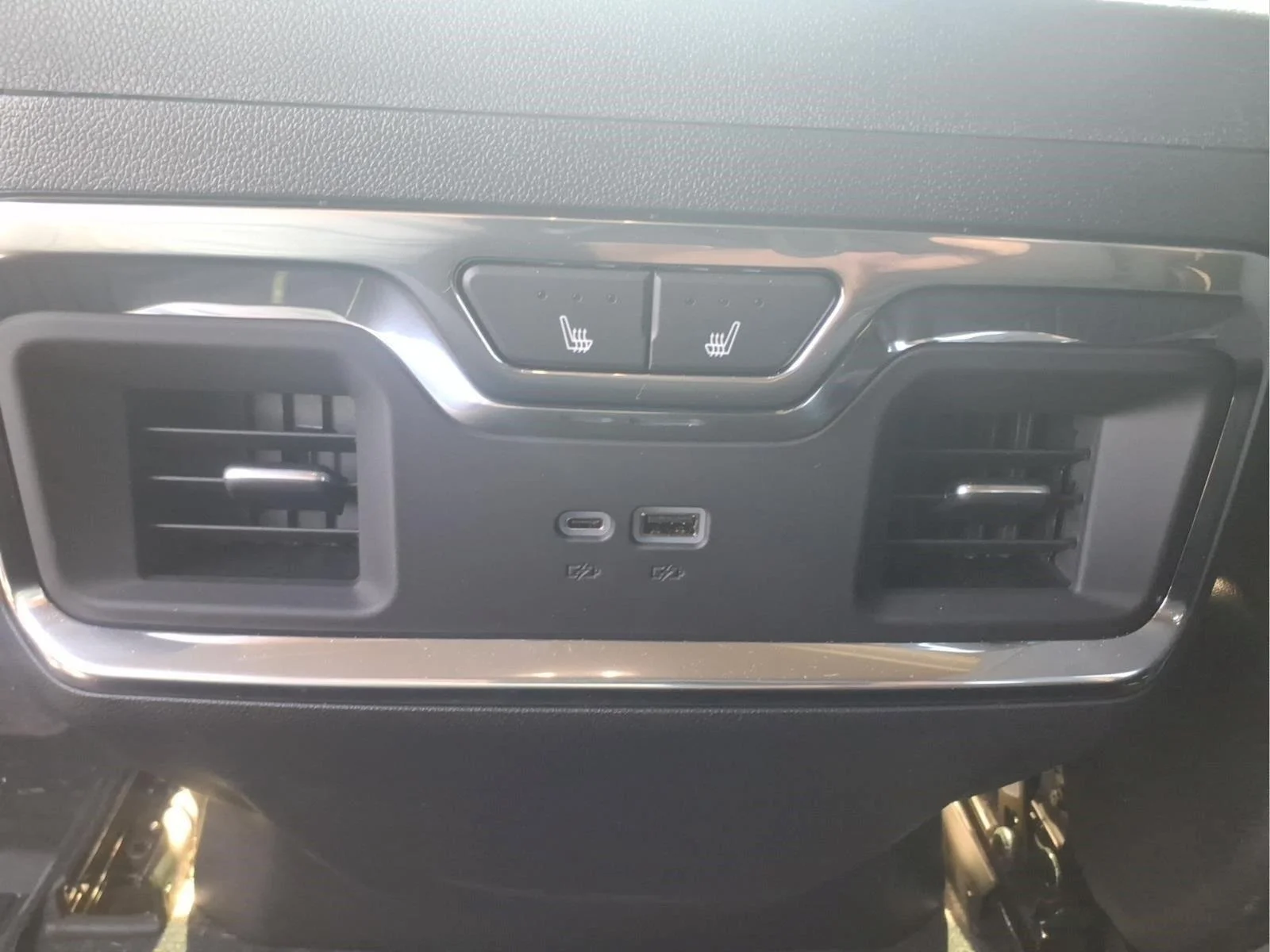 Used 2026 Summit White Chevrolet LTZ image 15