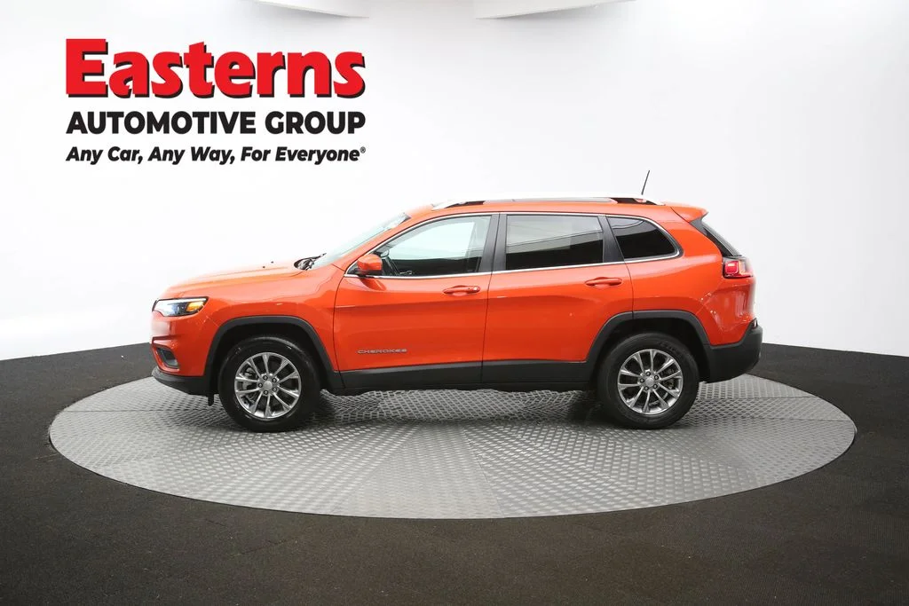 Used 2021 Orange Jeep Latitude Plus image 55