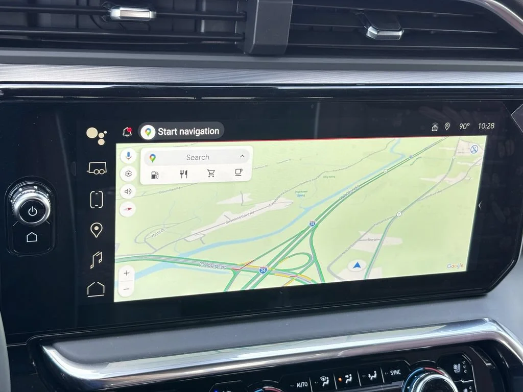 New 2026 Glacier White Tricoat GMC Denali Ultimate image 18