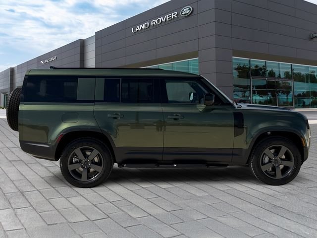 New 2026 Woolstone Green Land Rover S image 6