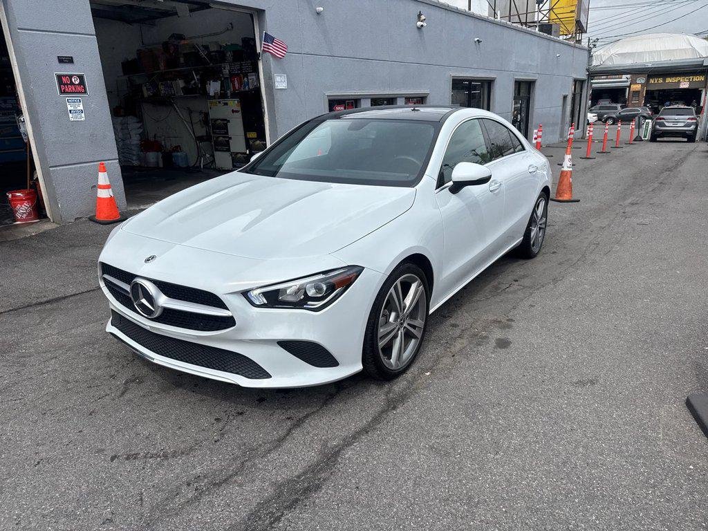 2022 Mercedes-Benz CLA CLA250's photo
