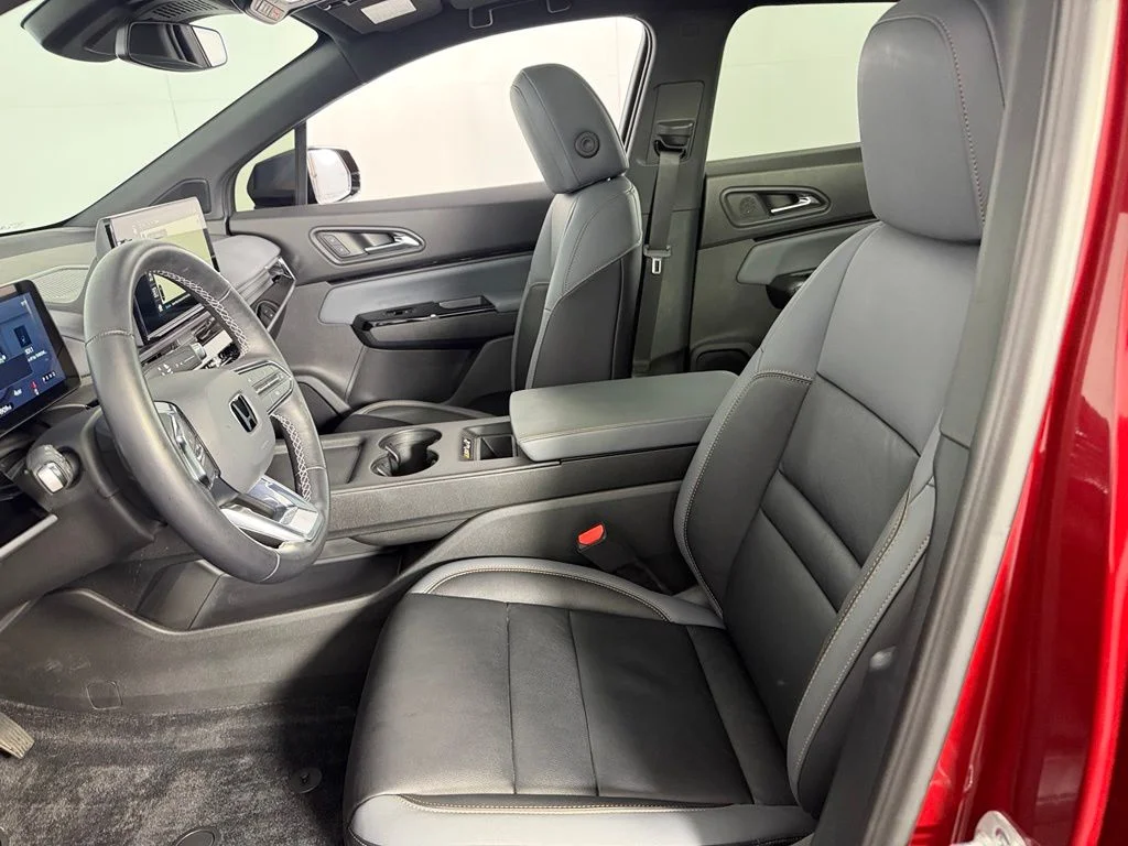Certified Used 2025 Red Honda Touring image 22