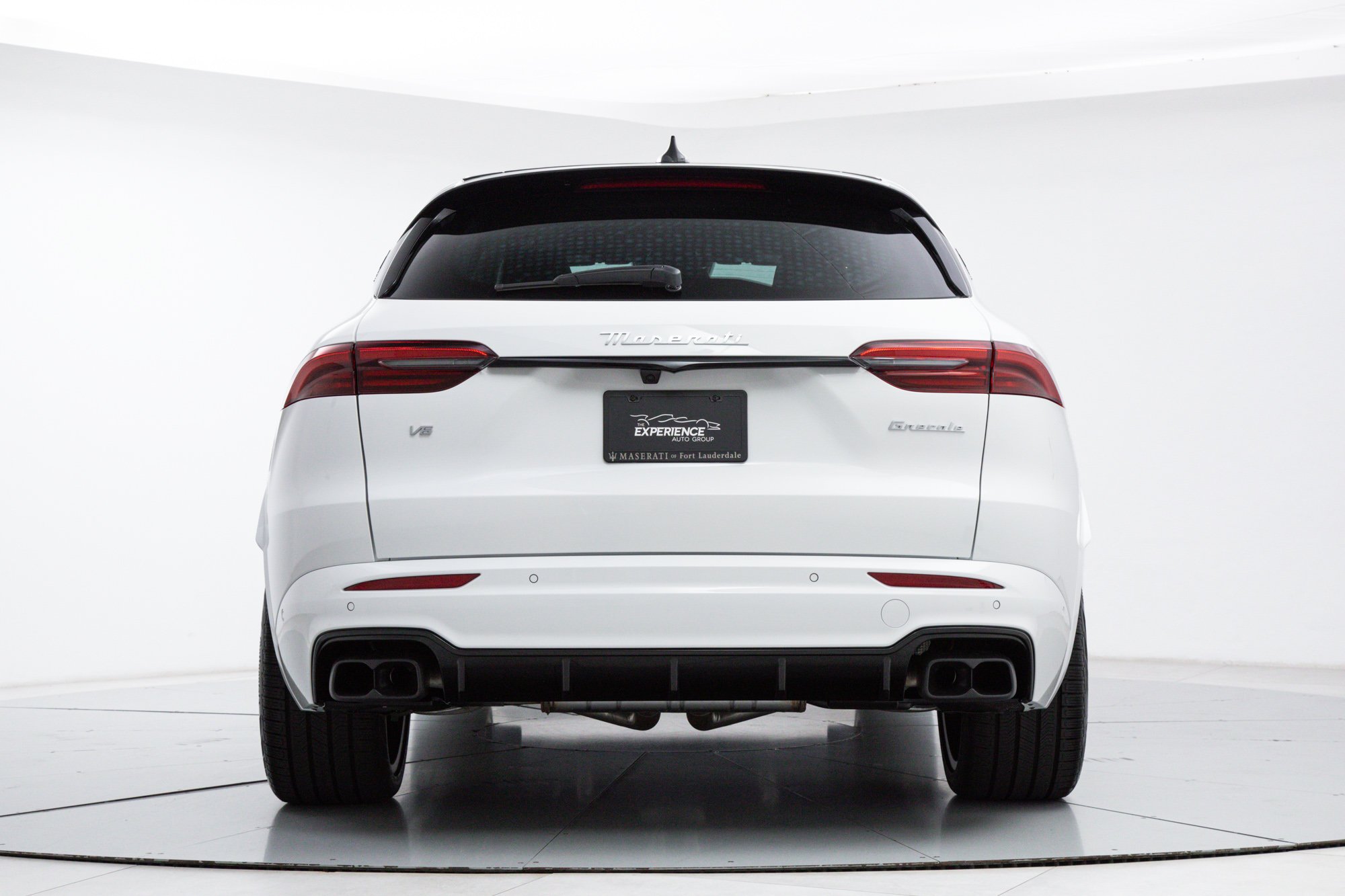 New 2026 White Maserati Modena image 4