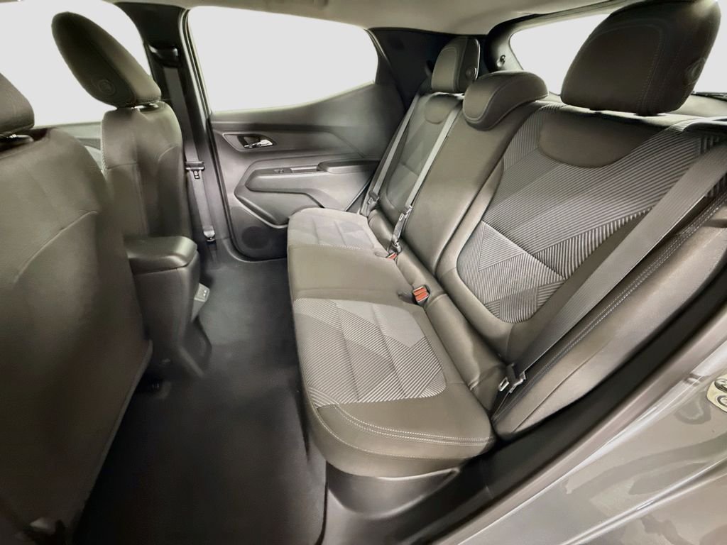 2027 Chevrolet Bolt LT - Photo 23