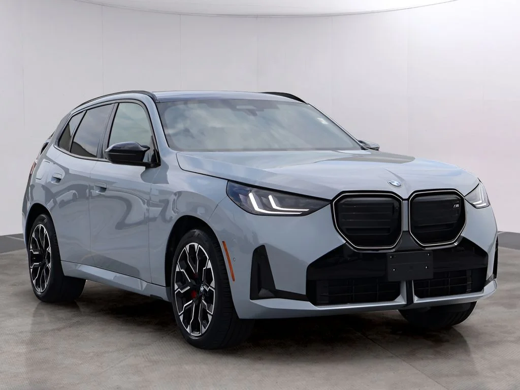 Used 2026 Brooklyn Gray Metallic BMW M50 xDrive image 3