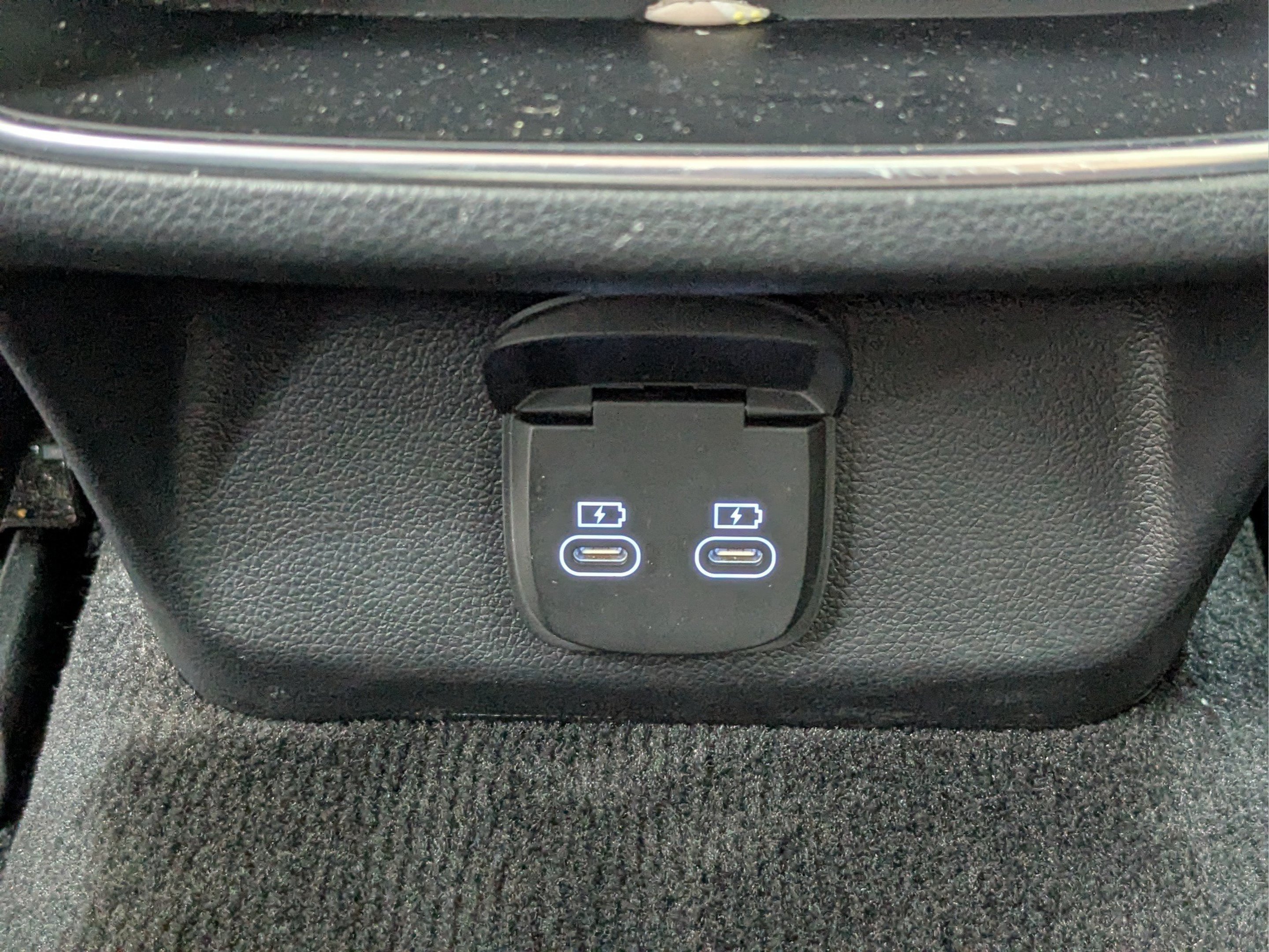 2026 GENESIS GV70 Standard - Photo 13