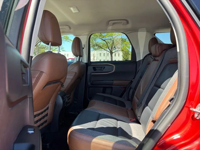 Used 2023 Red Ford Outer Banks image 20